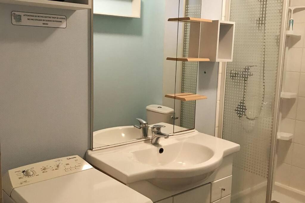 T2 Meuble Pour Curistes, Vacanciers Et Stagiaires Rochefort  Exteriér fotografie
